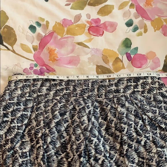 π» Banana Republic Mini skirt - Picture 5 of 10